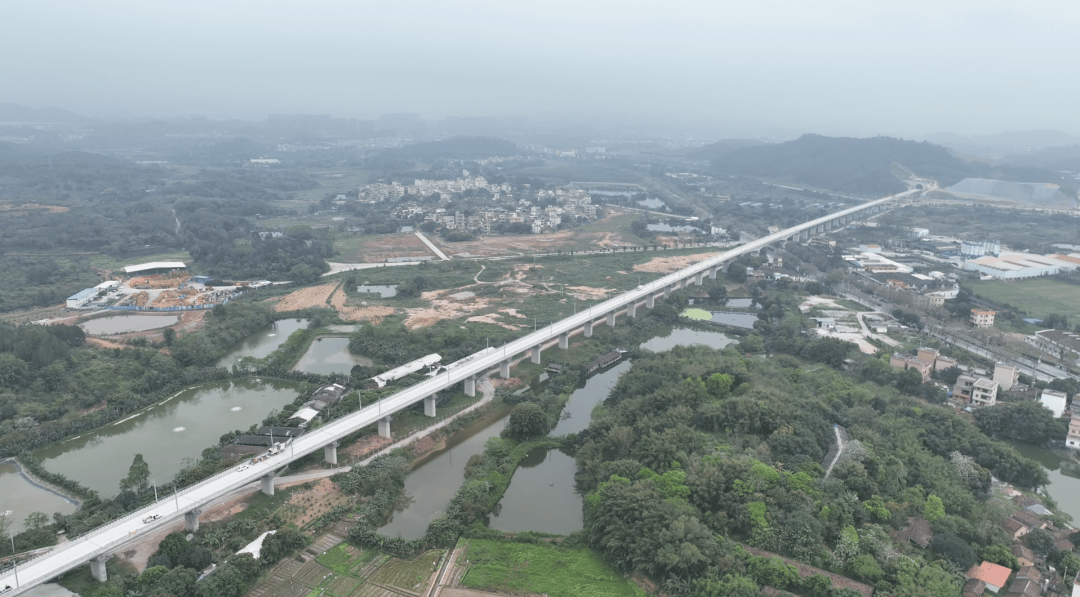 广湛高铁新兴段线下工程预计今年年底完工