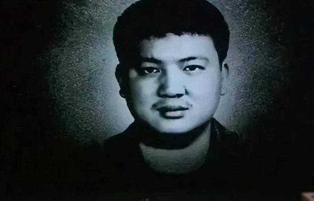 猎冰张颂文原型刘招华7年制毒31吨却从来不卖给中国人