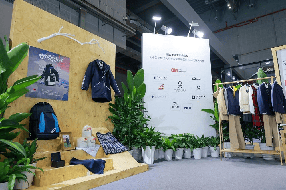 伊顿纪德回归价值创造充分发挥校服美育浸润作用