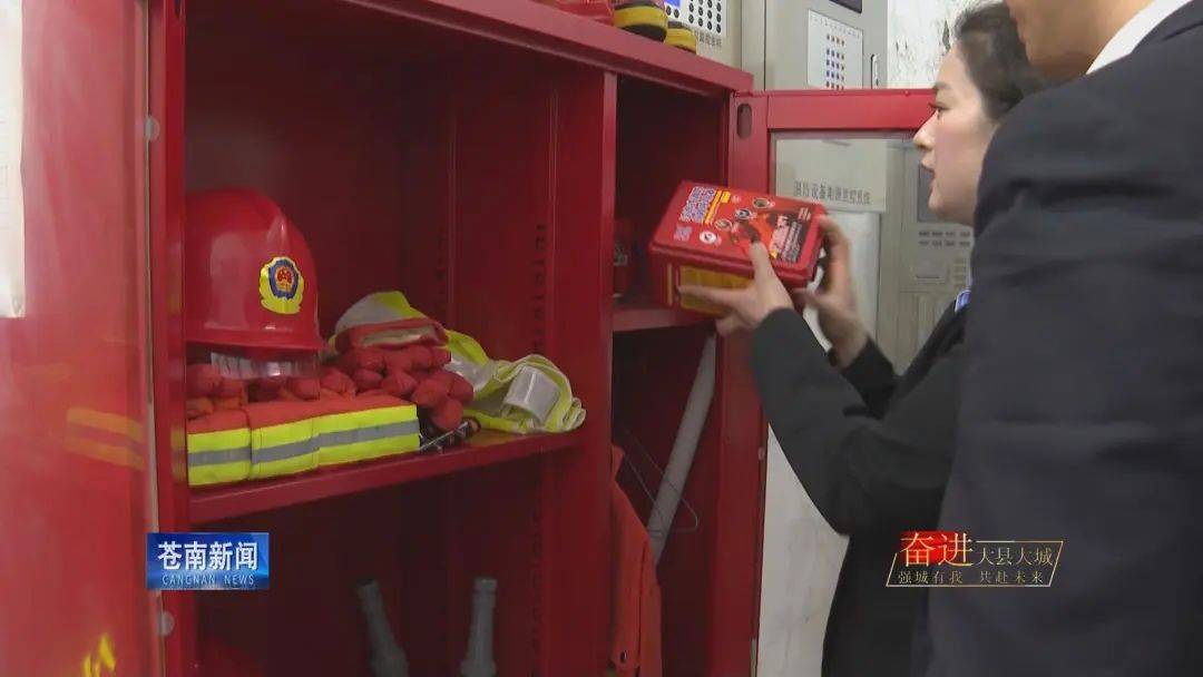 灵溪镇中梁锦园是苍南县配套设施较为完善的小区之一,整体环境整洁有