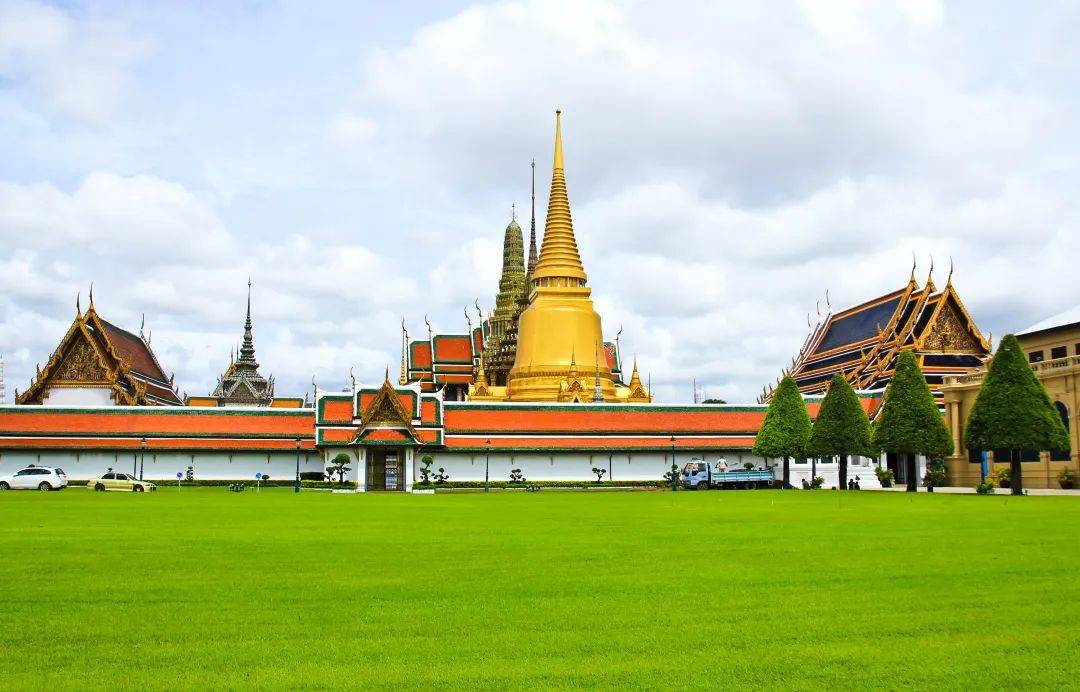 mf853 08:30-11:15 或mf833 14:10-16:35厦门-曼谷day1- thailand