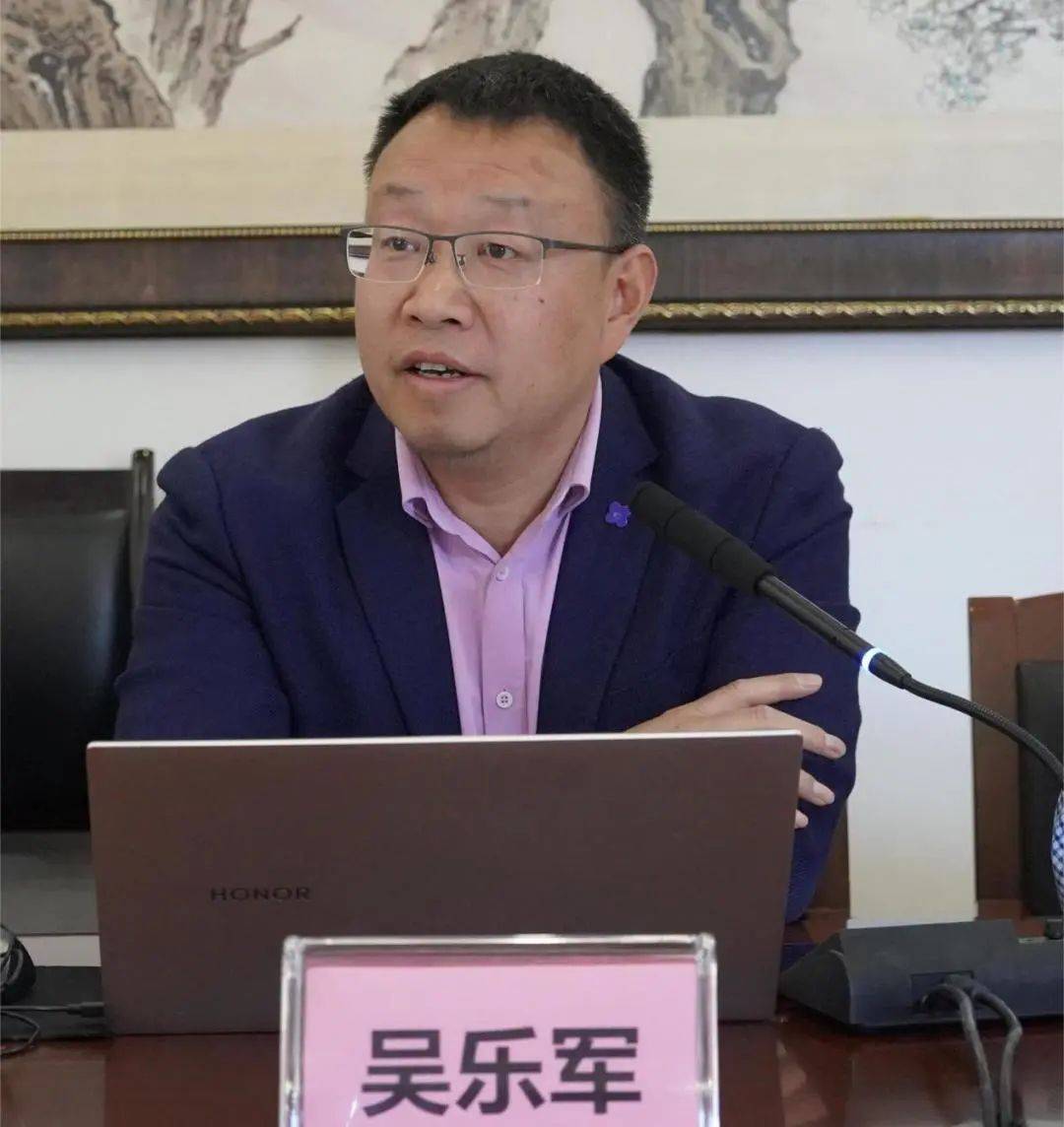 成都市中和中学开展生涯规划之"知名高校进校园"活动_乐军_授牌_招生