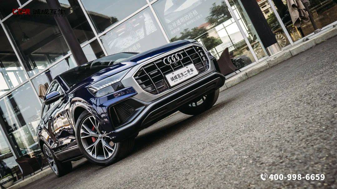 3万公里上牌时间:2020-05奥迪q8 55tfsi 臻选动感型今天给大家带来