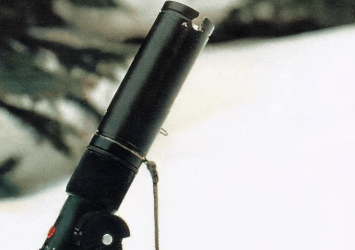 日军掷弹筒在二战算什么水平?美军打出心理问题,为何苏德嫌弃?