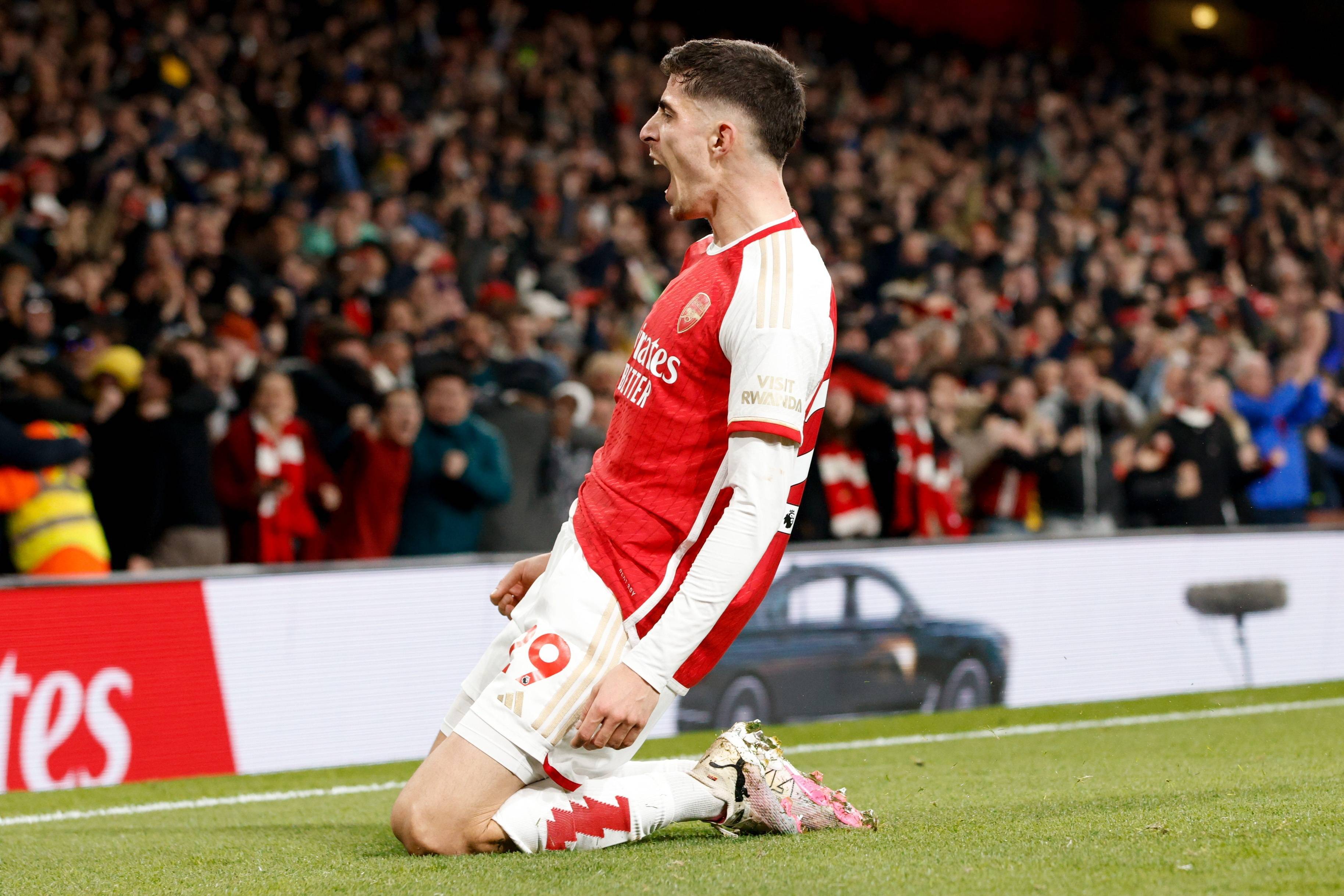 跨过这道坎阿森纳目前联赛8连胜上次取9连胜是不败夺冠赛季