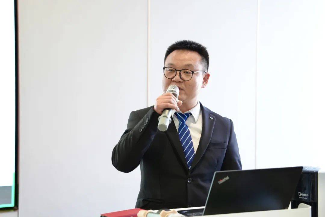 盈科上海债权资产法律事务部成功举办2024年第一期部门工作会议暨培训