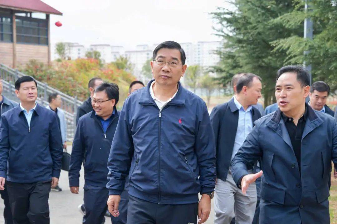杨承新到大关县靖安镇调研时强调高质高效推进重点民生工程建设全面