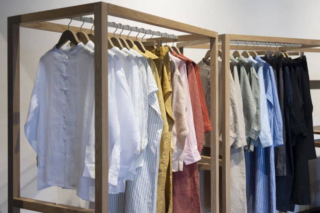 徐震大型个展深圳拉开帷幕苏富比旗舰艺廊进驻香港核心地段