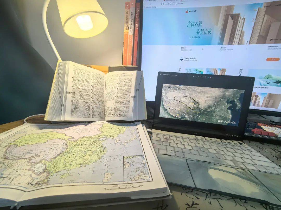 代写情书的少年成了网文大神