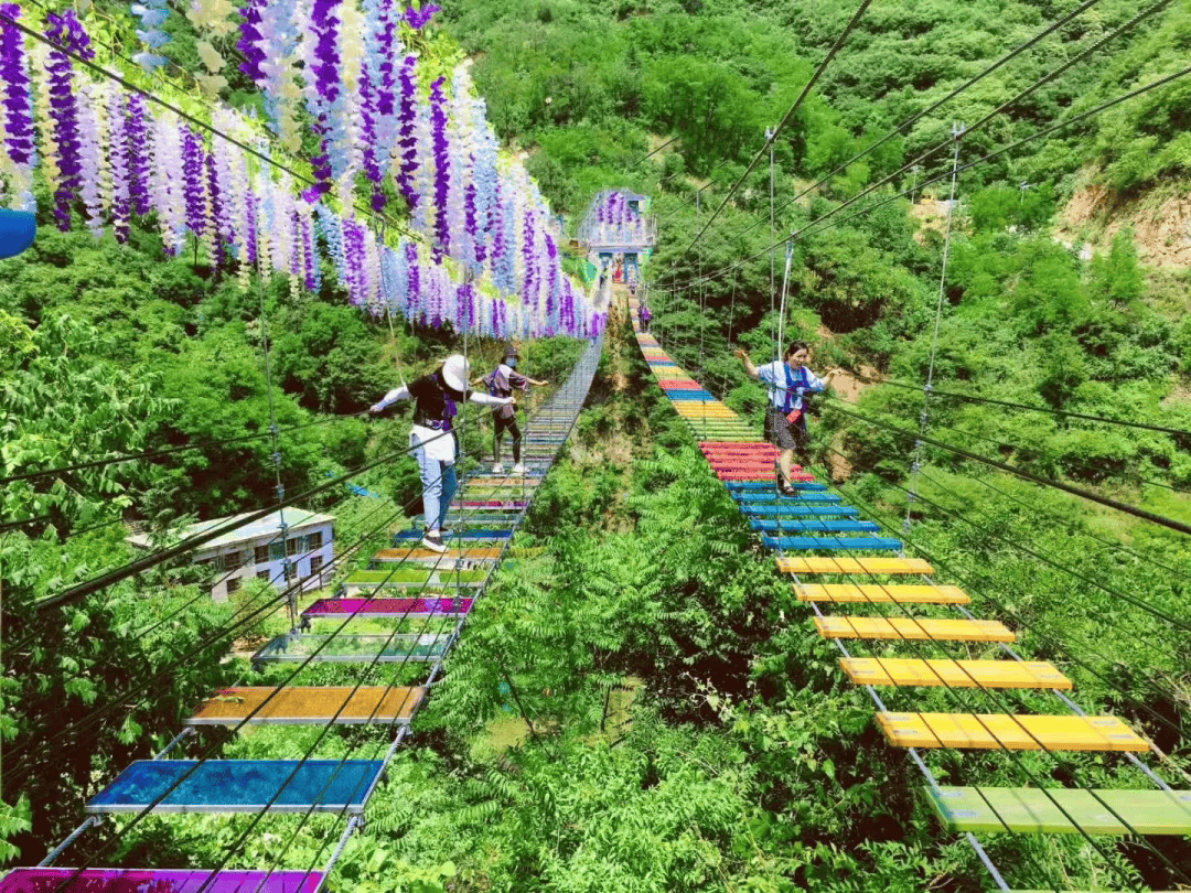 清明假期豫西大峡谷推出5折门票特惠房车酒店网红乐园套票低至199元