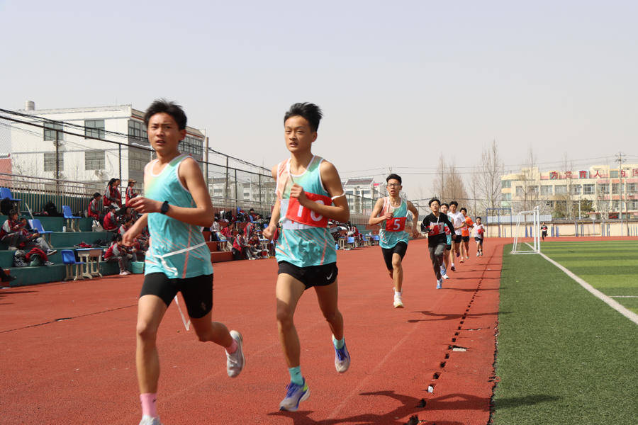 校运动会图片中学生图片