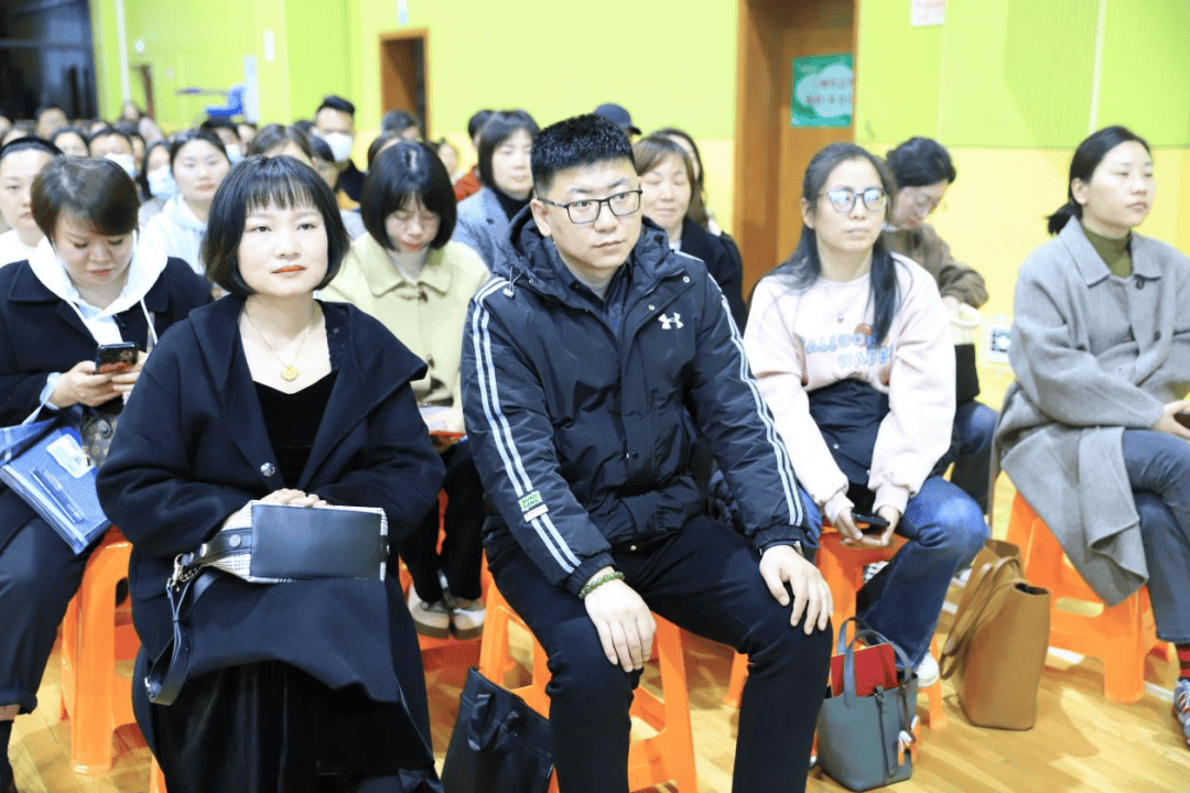 抵制校园欺凌守护平安校园星桥二小2023学年第八期家长学校活动