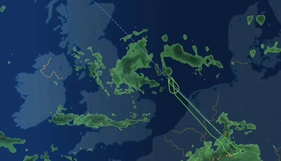 飞机轮胎起火起飞时偏离跑道厕所粪便流入客舱近期事故频发