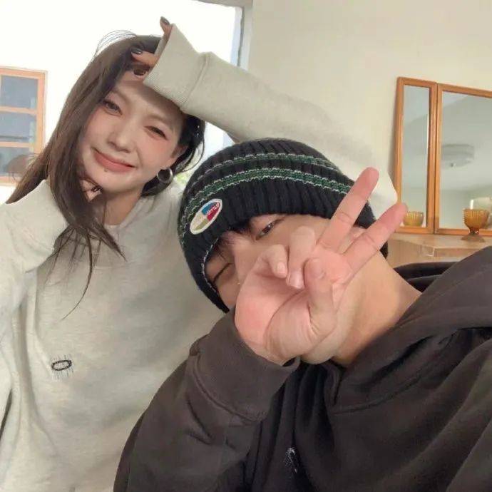 情头人好像丢了某种东西后就不爱说话了676767