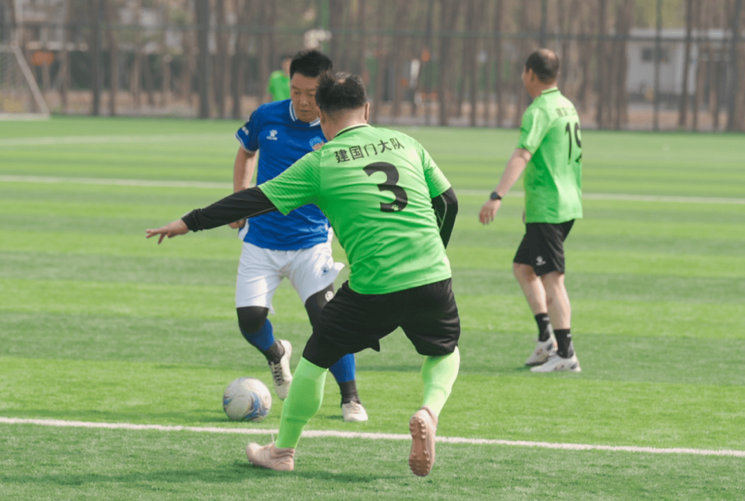 朝阳支队举办首届火焰蓝杯足球循环赛