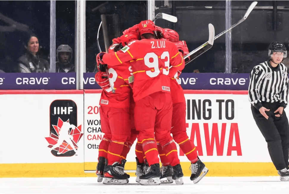 中国女冰世锦赛顶级组首战胜日本北京海淀队员詹佳慧荣膺单场最佳队员