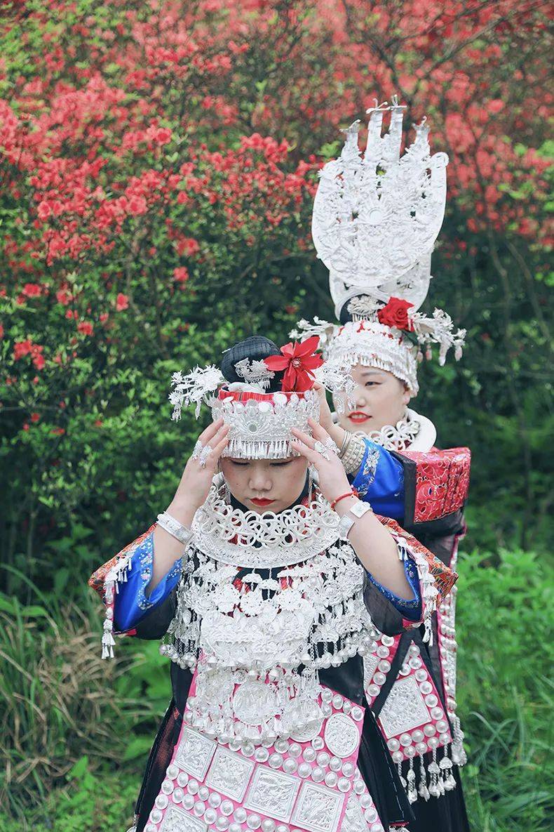 420号民族盛宴黔东南姊妹节燕子洞丹寨映山红响水岩瀑布群轻徒步5天4