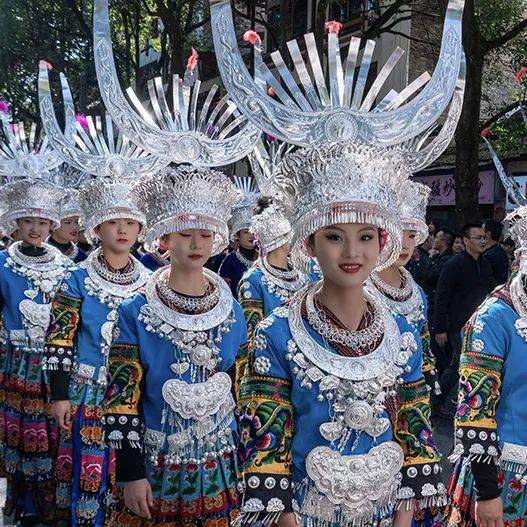 420号民族盛宴黔东南姊妹节燕子洞丹寨映山红响水岩瀑布群轻徒步5天4