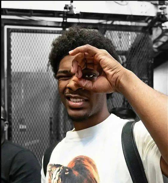 篮球纬度布朗尼参加24选秀含头像壁纸