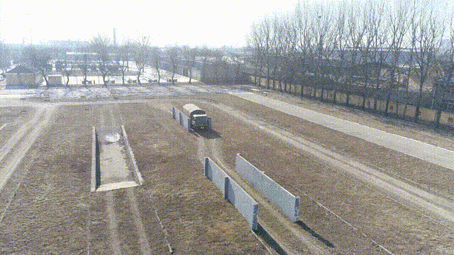 多图震撼来袭,看海军汽车兵的"飞驰人生"_车辆_驾驶员_军车