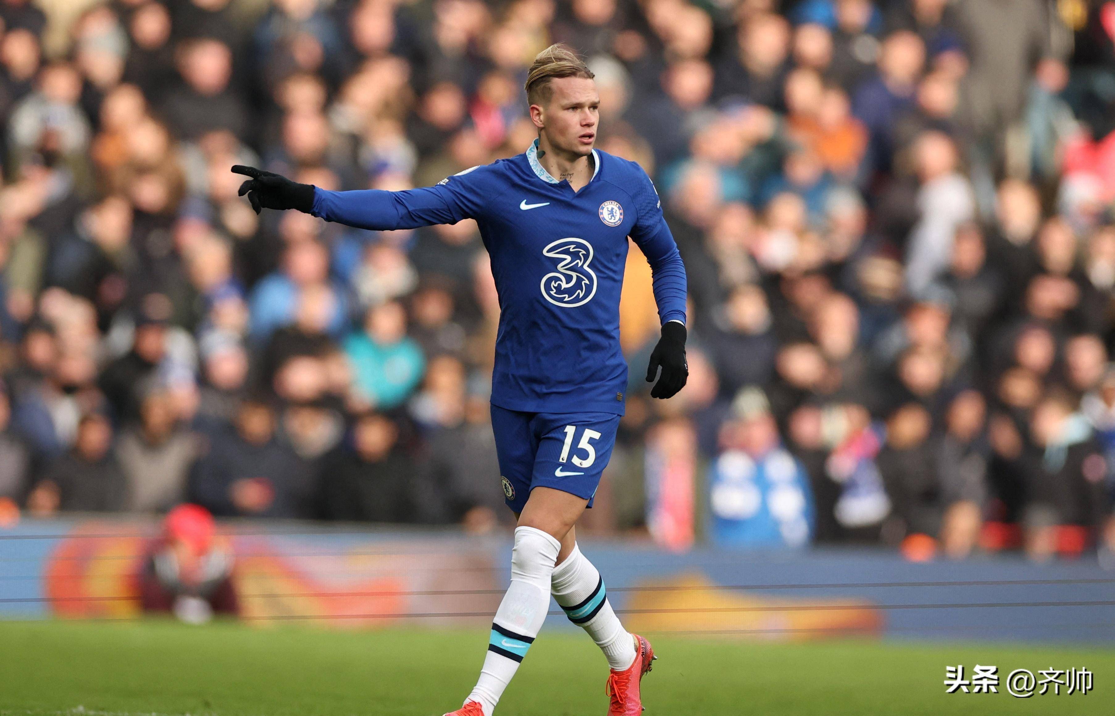 表情很悲壮乌克兰队头号球星津琴科如果征召我我会去前线