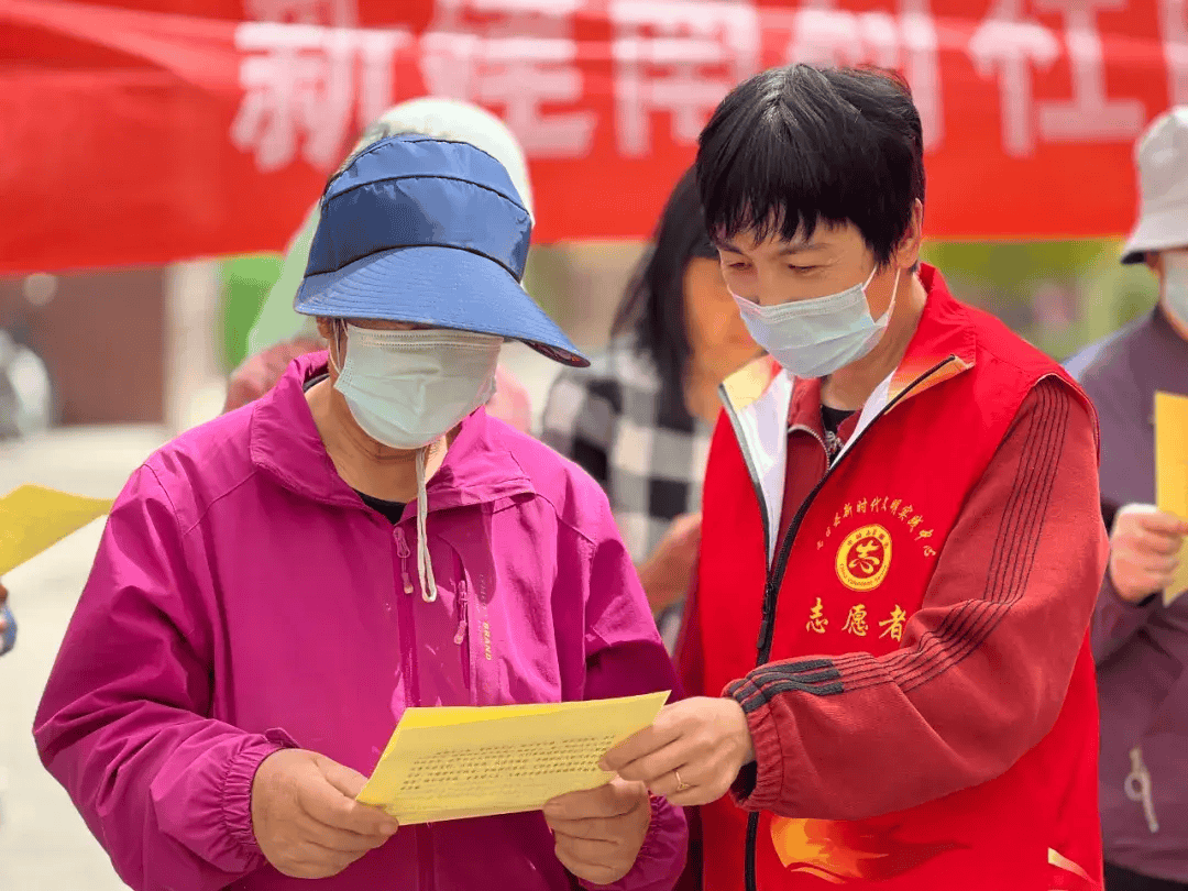 开展清明祭英烈活动_祭祀_红色