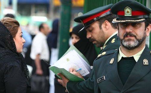 伊朗自 1979 年以来的 道德警察 史