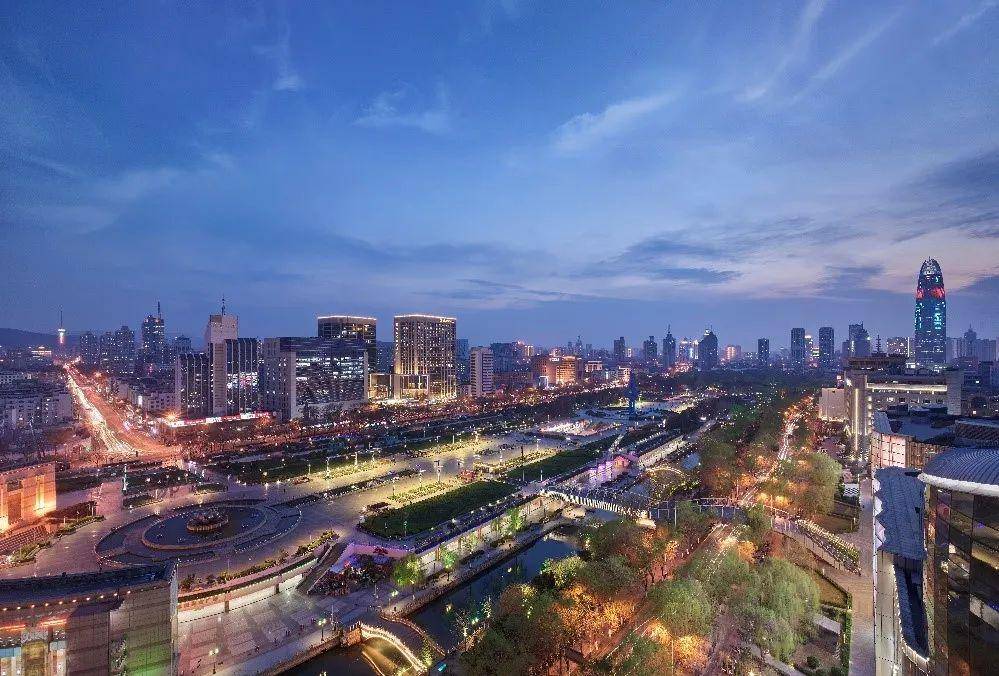 济南这座老舍先生的第二故乡到底有多美上在地内含福利