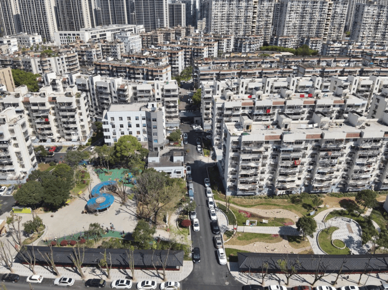 文明创建焕新老破小盘活旧空间共享幸福景鹿城双屿街道打造小区旧改