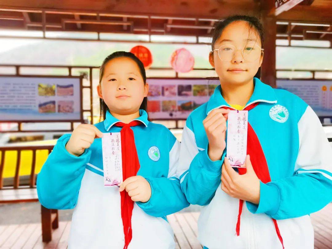 红领巾多彩实践丨知行合一在路上实践教育促成长