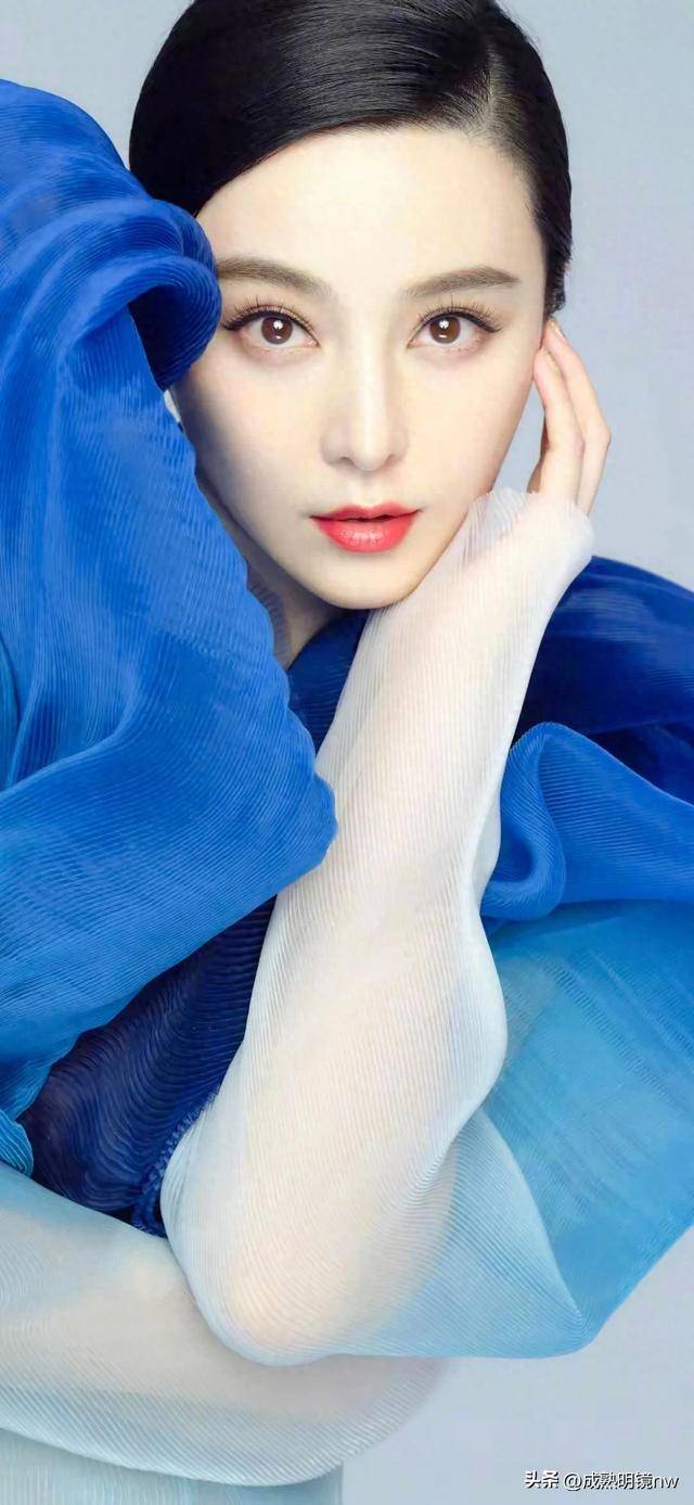 时尚婉约性感妩媚身姿曼妙的范冰冰美丽动人的写真照