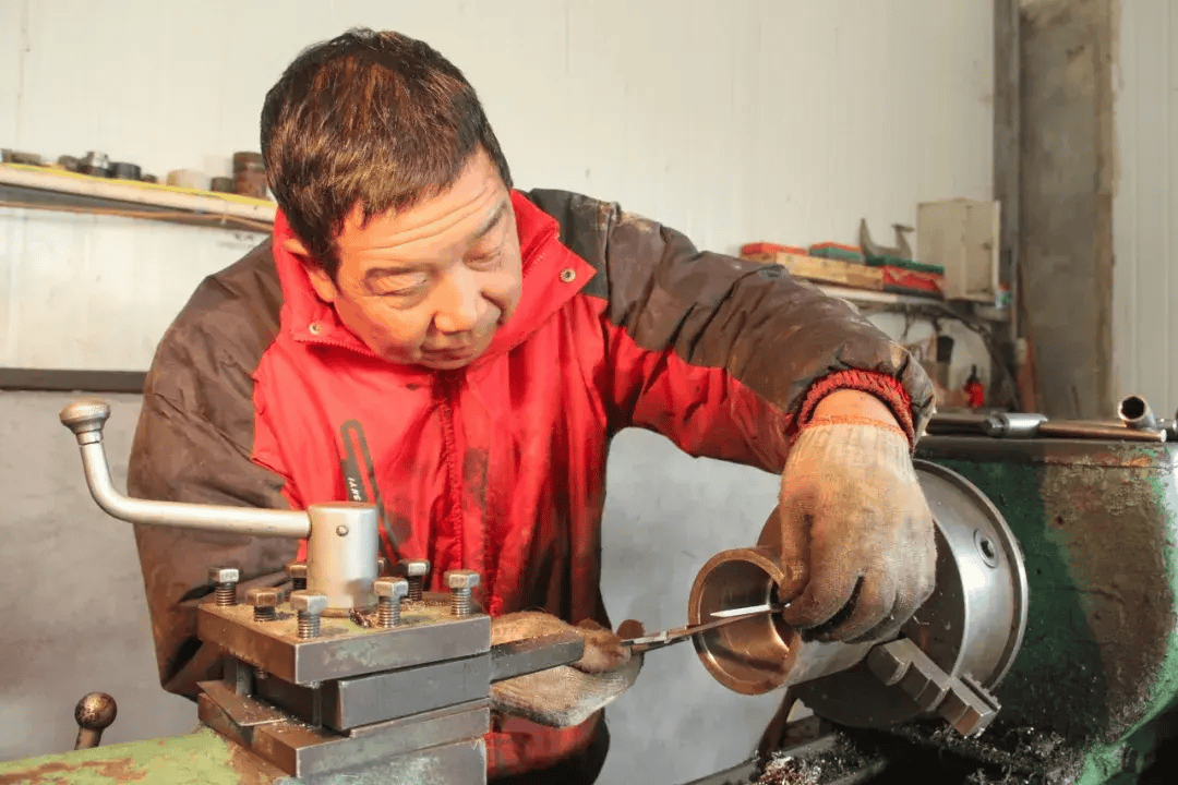 神手亲兄弟工匠父子兵