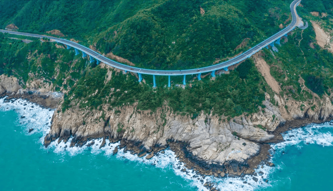 马銮湾海滨浴场>最美赛道·苏峰山>风动石景区>鱼骨沙洲1080_619