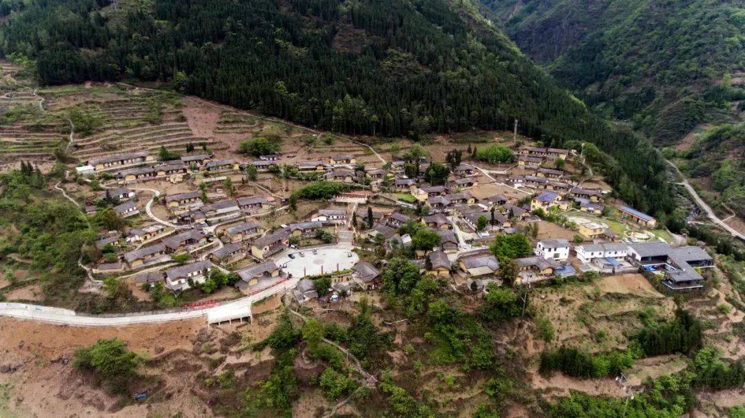 啦!乐山28家a级景区对他们免门票_金口河区_文化_犍为