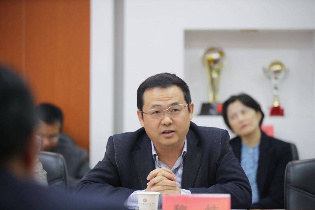 我们的102年凝聚校友力量共谋品质发展