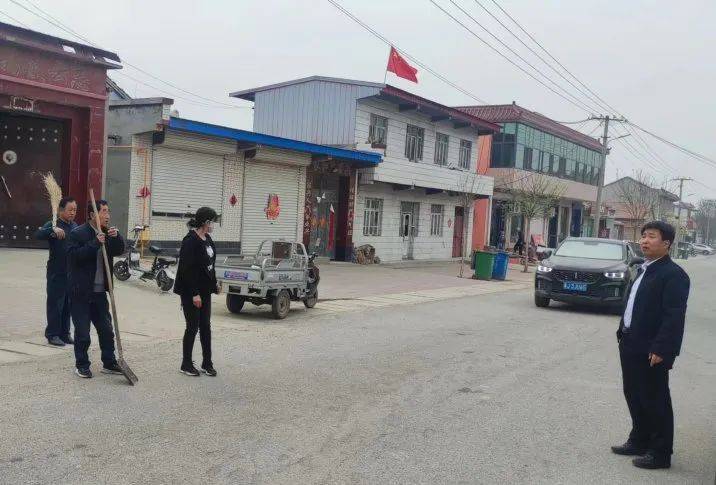 双争进行时千童镇开展全民清扫日系列活动一