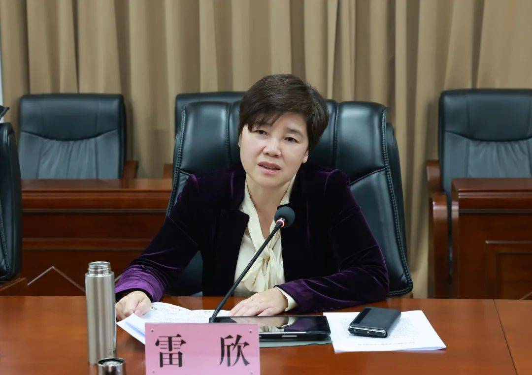 雷欣调研小龙虾产业发展工作