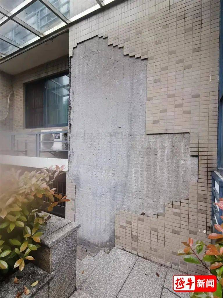 维修_楼道_墙体