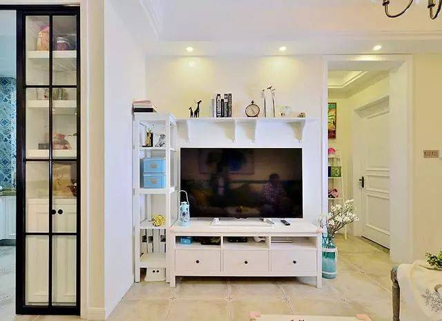 16款客厅电视背景墙欣赏有你家更美