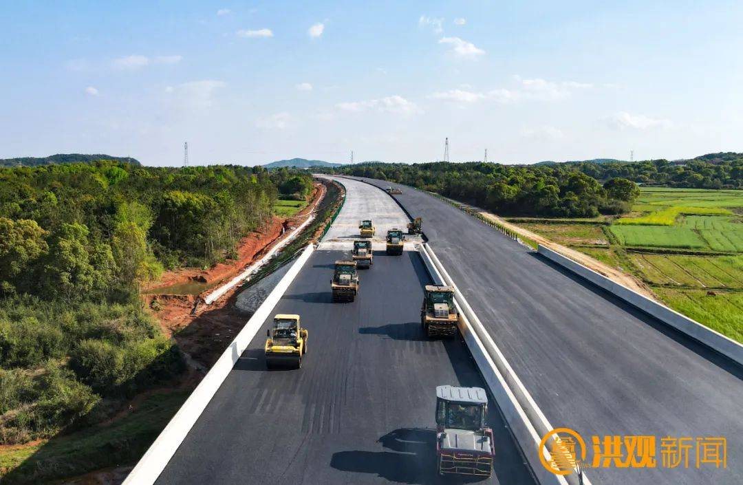 记者从南昌西二绕城高速项目tj2标