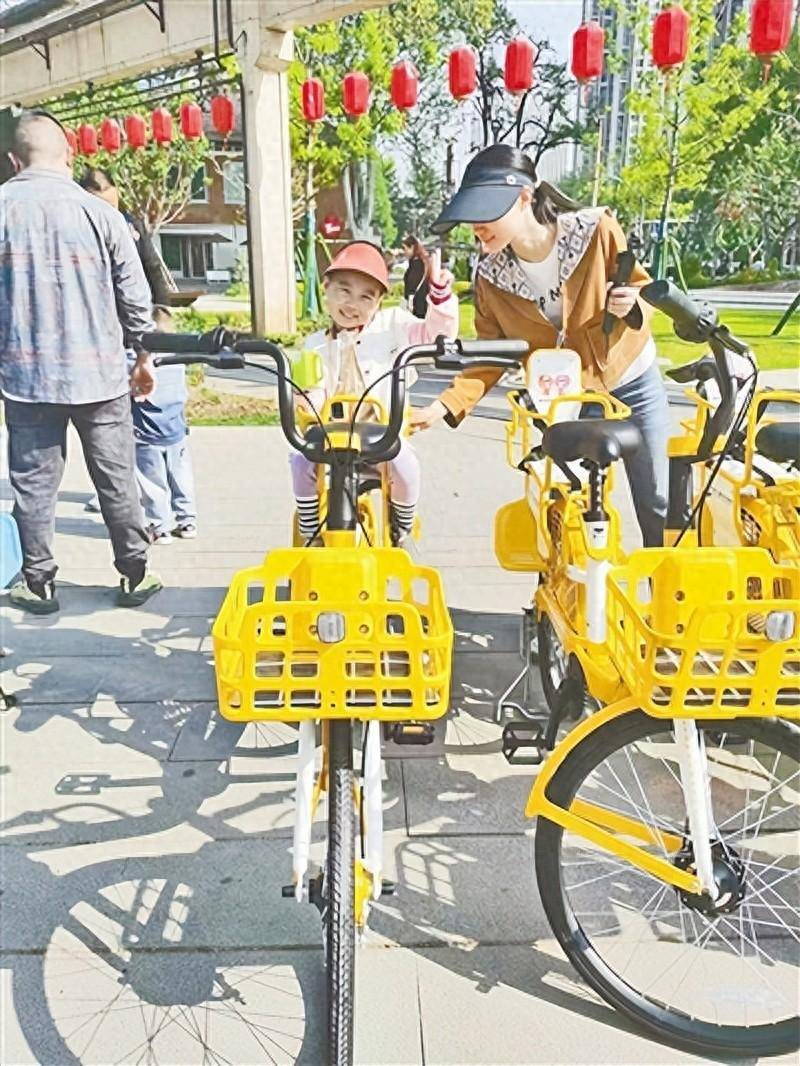 共享亲子车走俏绿城助力亲子出行最后一公里