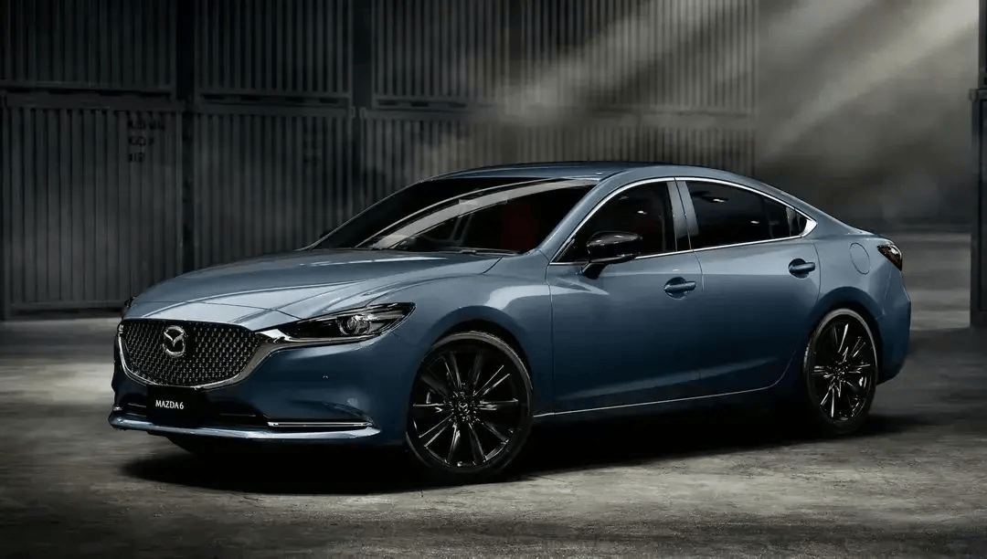 "大树底下好乘凉",马自达新b级车曝光,或由长安全面打造!