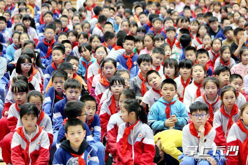 珍惜生命,欣赏生命,保护生命,12日下午,明德麓谷学校邀请来自湖南湘江