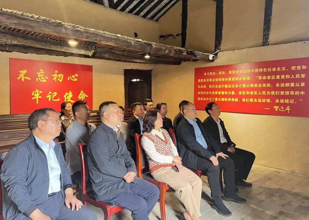 县区佛坪县政协到镇巴考察调研