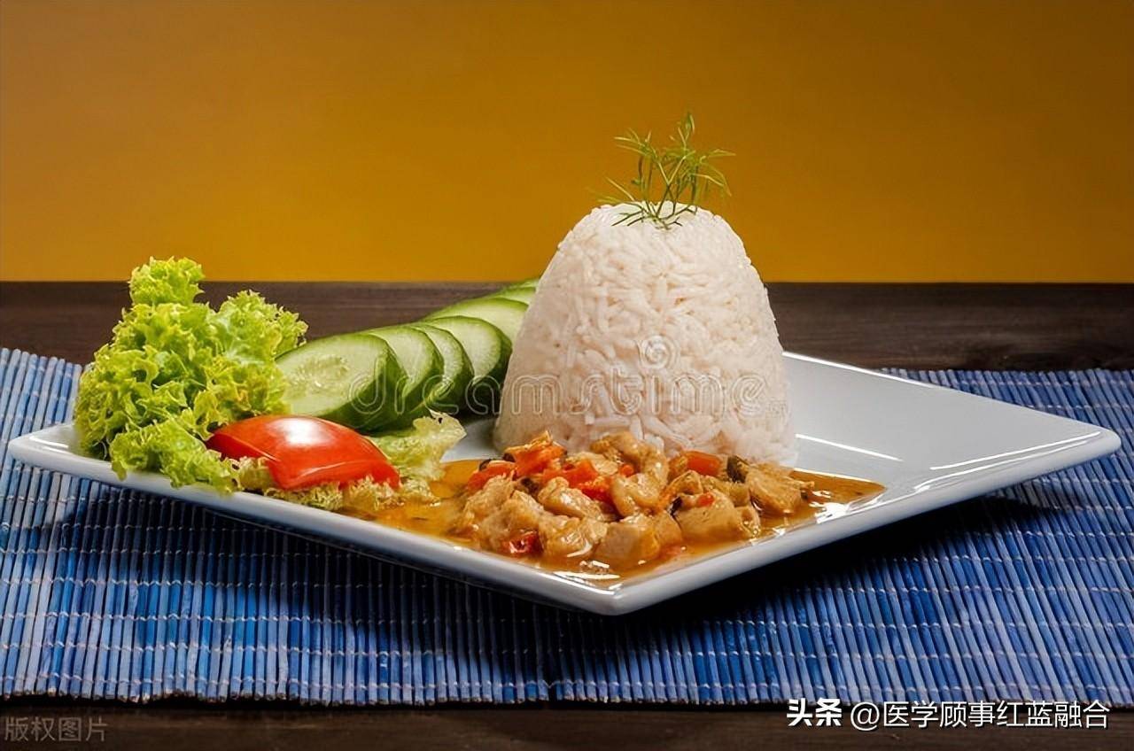 从大餐盘到小份菜迈向健康的饮食变革