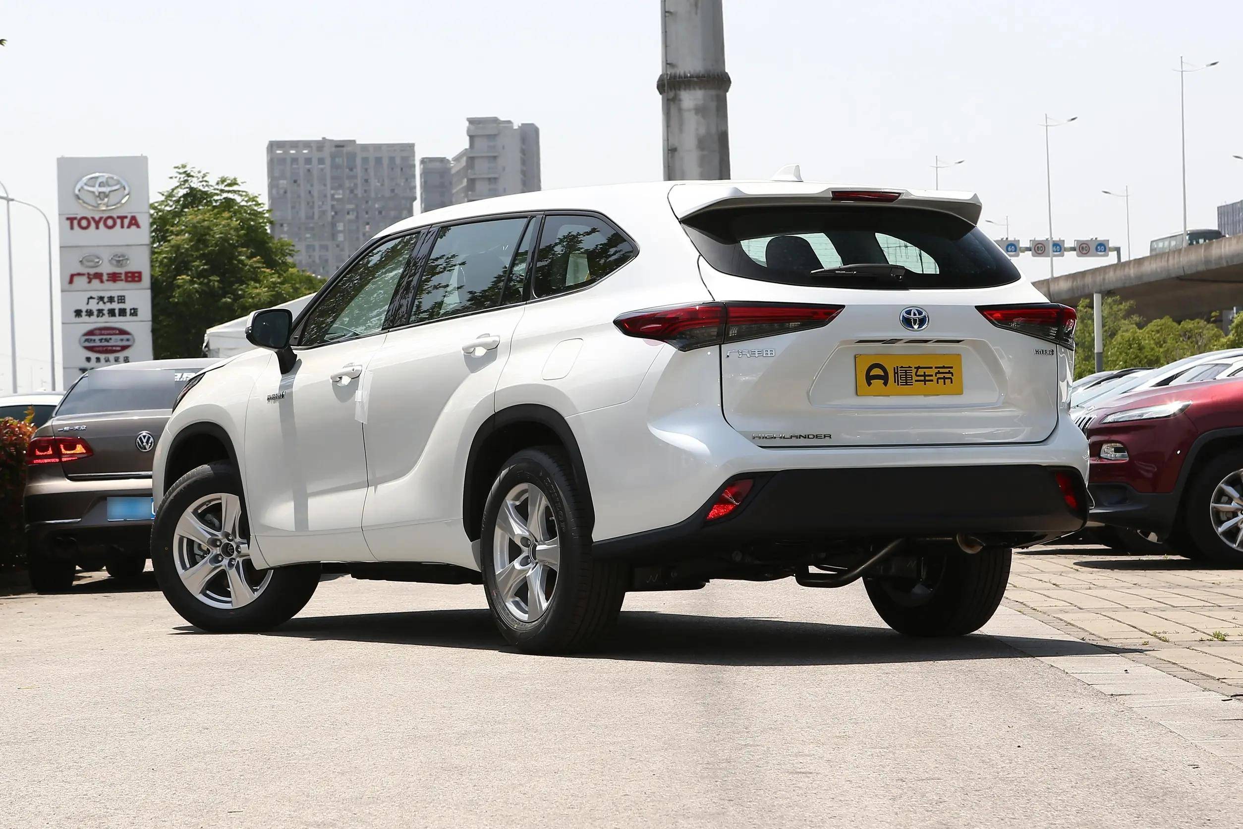 东风日产探陆与广汽丰田汉兰达,中大型suv该怎么选?_搜狐汽车_搜狐网