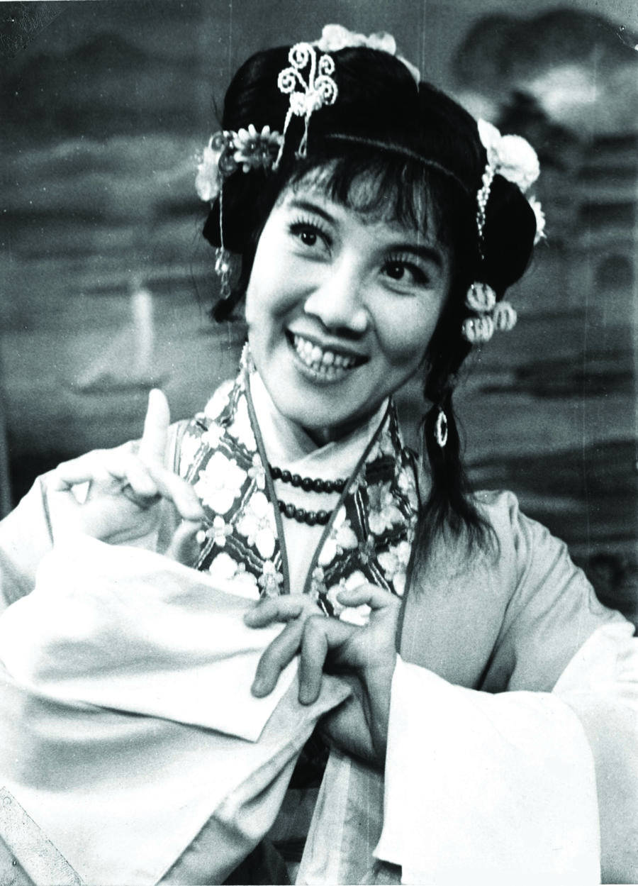 92岁吕瑞英获白玉兰戏剧奖特殊贡献奖她凭什么从红娘演到薛宝钗