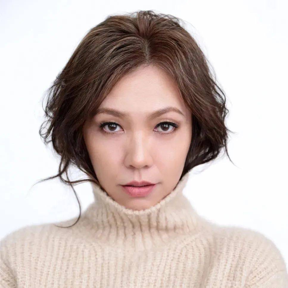 定了知名女歌手来金湾演出