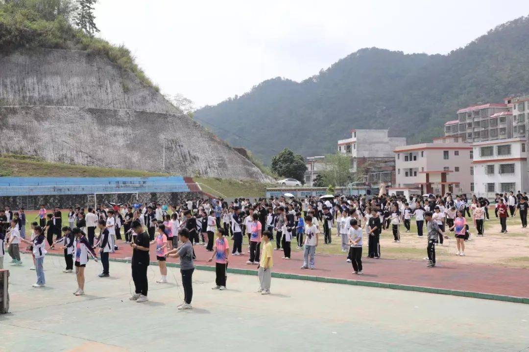 【校园推广】国际跳绳联合会人人会跳绳首站推广活动在大埔中学顺利