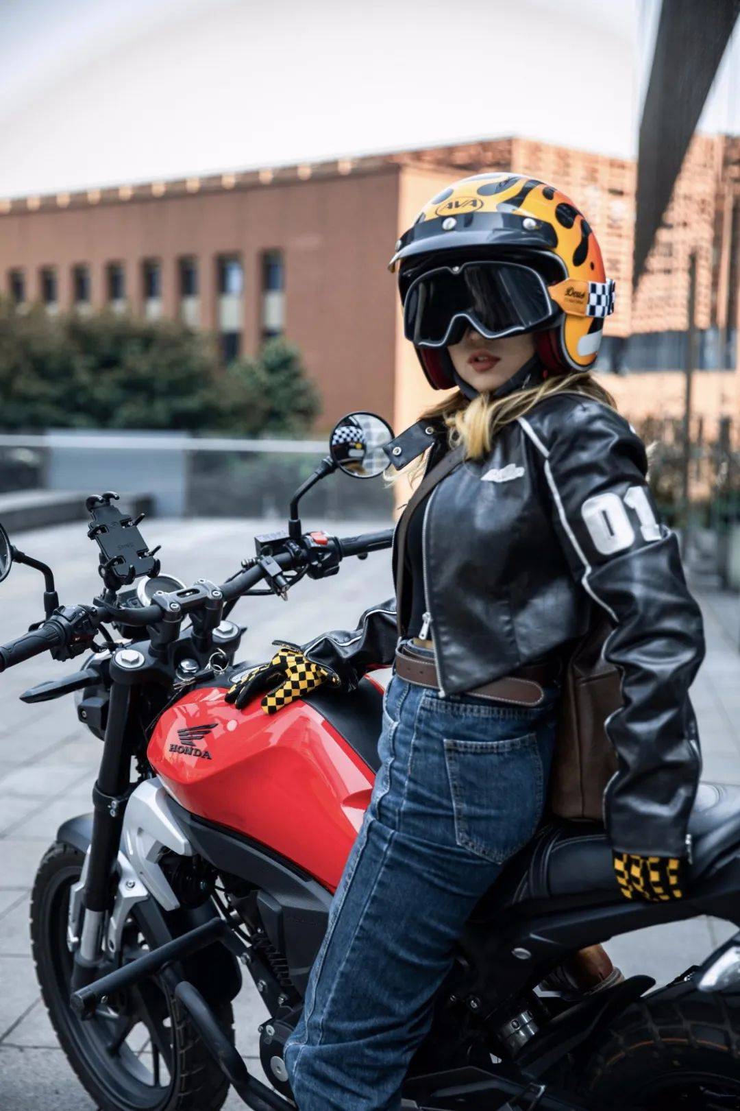 两万七千公里,气质依旧|新大洲本田运动复古cbf190tr旧车新骑